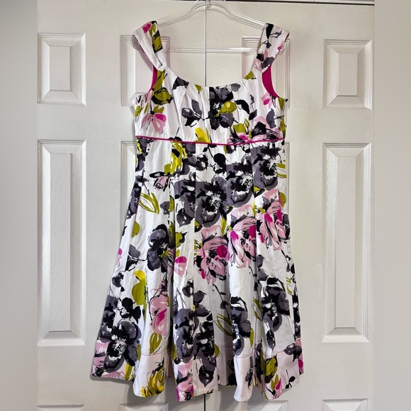 Maggie London fit & flare floral midi dress Sz 16 - Picture 2 of 4